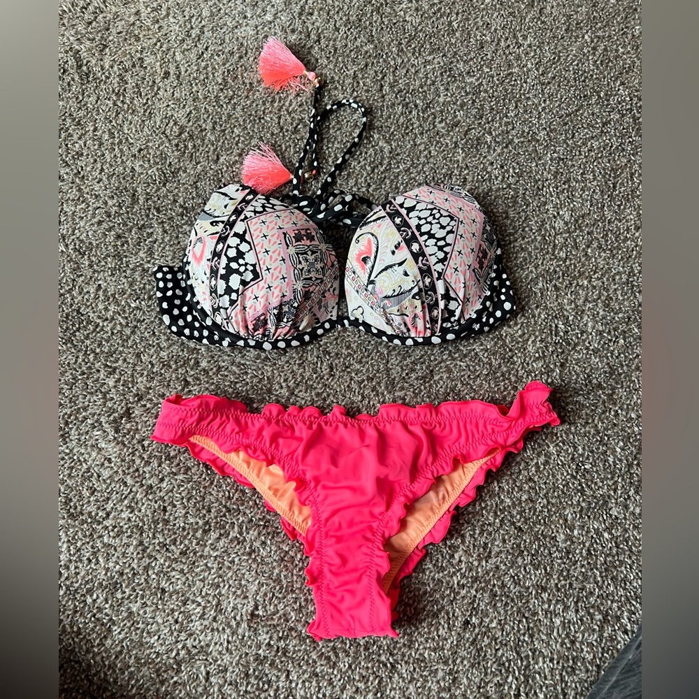 VS Bikini